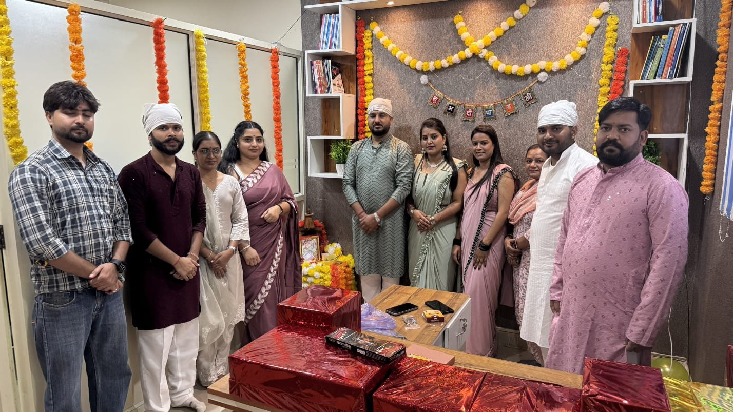 Diwali celebration with SKYSYS Engineering team and faculty